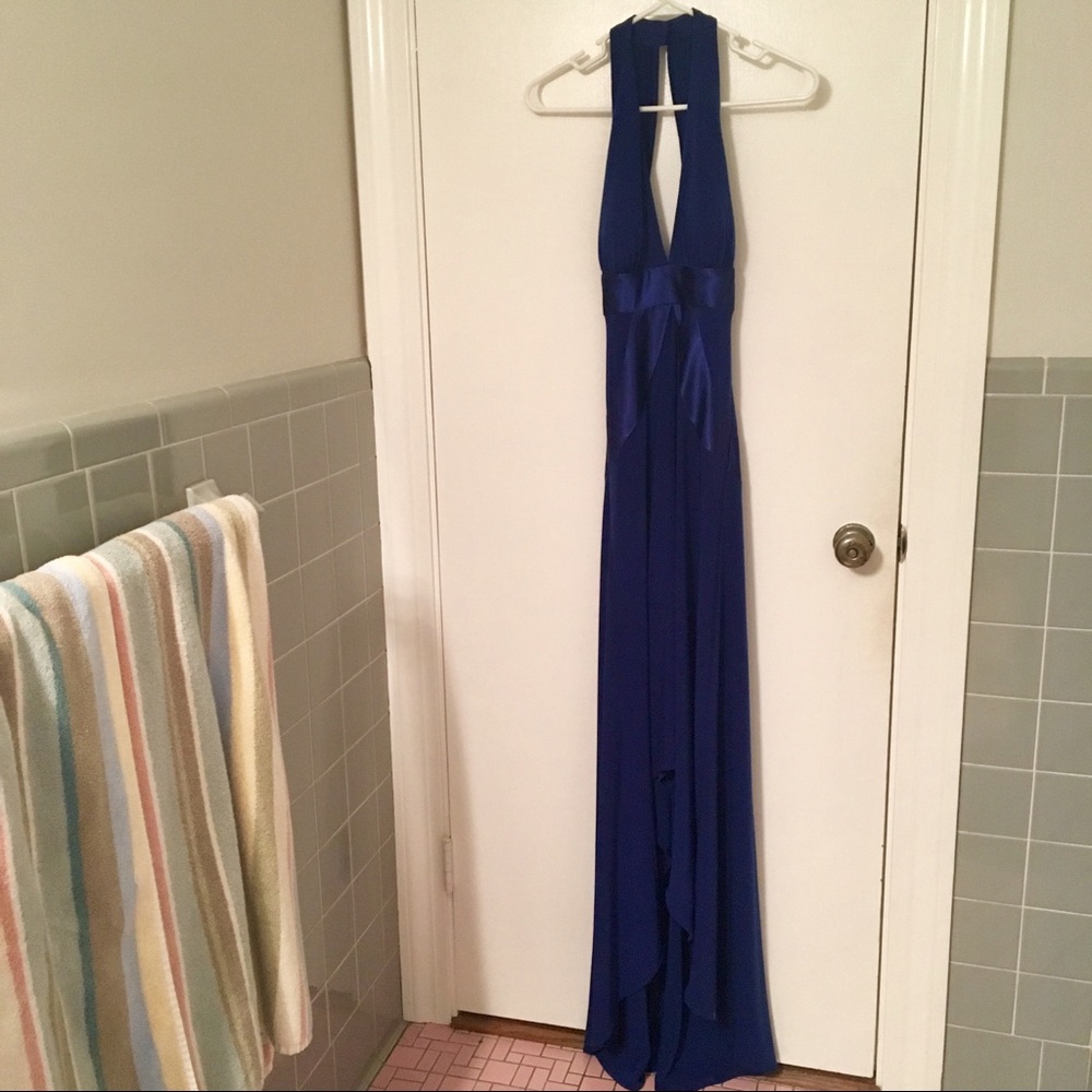 Royal Blue V-Neck Open Back Formal Gown
